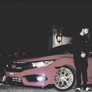 Meet your Posher, Ali